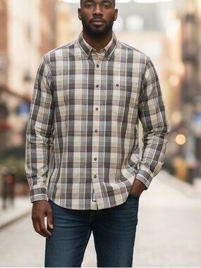 CHAPS Men's size L Plaid Button-Down long sleeve Shirt in Cream, Gray & Orange